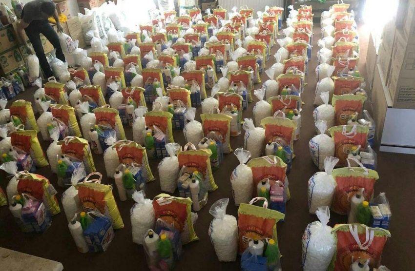 بەهمەن قوبادی یارمەتییەکانی پێشکەش بە 50 ئاوایی رۆژهه‌ڵاتی کوردستان ده‌كات