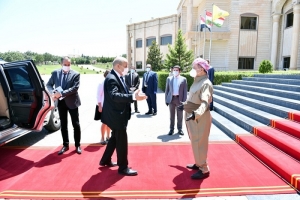 وەزیری دەرەوەی فەڕەنسا خۆشحاڵی خۆی بە سەردانی هەرێمی کوردستان و بینینەوەی سەرۆک بارزانی دەربڕی