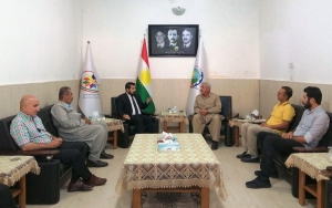 شاندێکی YNDK سه&zwnj;ردانی حزبی دێموکراتی کوردستان ده&zwnj;كات