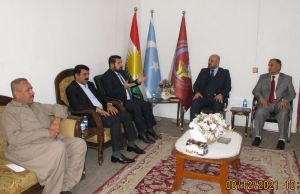 شاندێكی YNDKسەردانی پارتی رزگاری نه&zwnj;ته&zwnj;وه&zwnj;یی توركمان دەكات