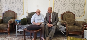 سكرتێری گشتیی YNDK سەردانى تێکۆشەرى ناسراوى کوردستان سەید کاکە دەکات