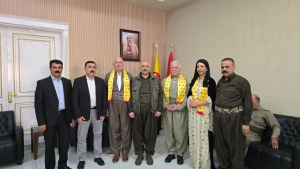 *سکرتێرى گشتیى YNDK ساڵیادی دامەزراندنی پارتى دیموکراتى کوردستان پیرۆز دەكات*