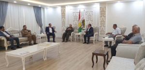 سکرتێرى گشتیى YNDK سەردانى حزبى زەحمەتکێشانى كوردستان دەکات