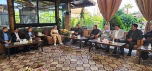 سكرتێری گشتیی YNDK سەردانی بنەماڵەى خوالێخۆشبوو ئەنوەر بەگى بێتواتە دەکات